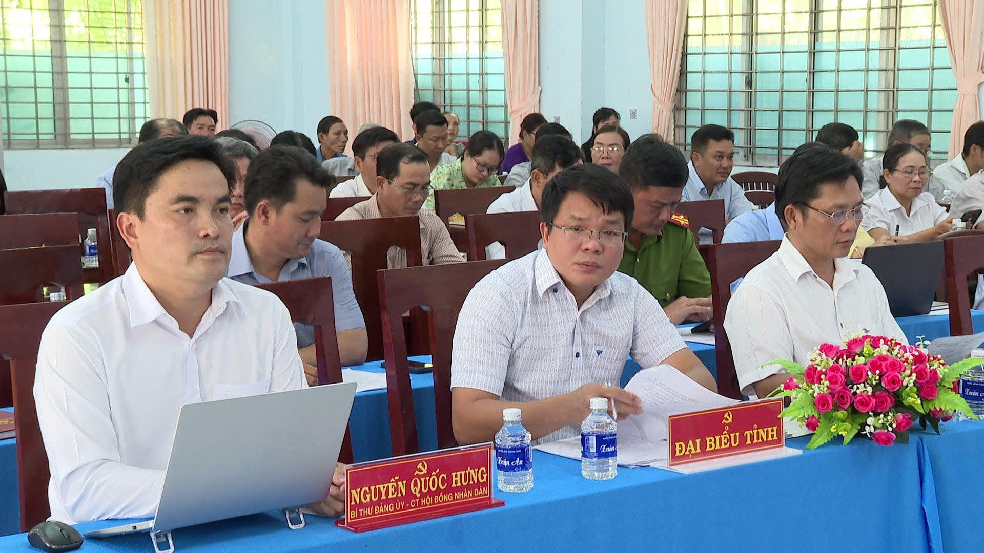 HỘI NGHỊ SINH HOẠT CHI BỘ ĐIỂM XÃ ĐỒNG KHỞI