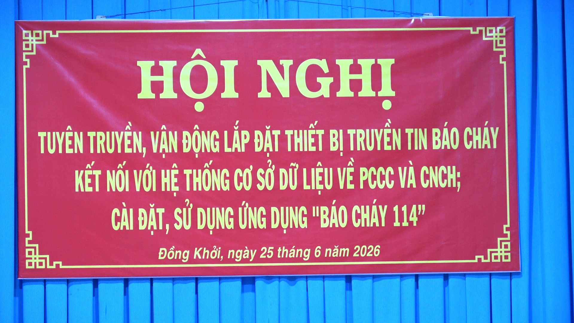 Đồng Khởi tổ chức Hội nghị tuyên truyền, vận động lắp đặt thiết bị truyền tin báo cháy